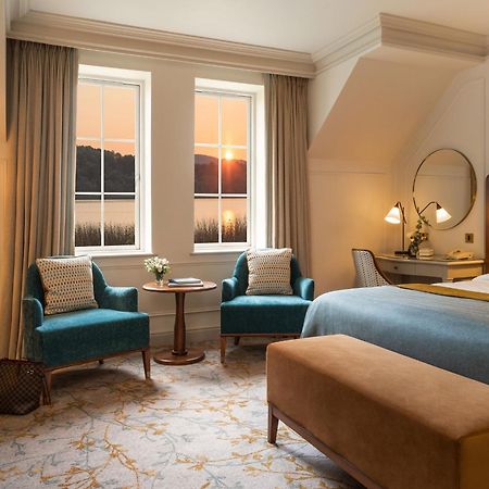 Lough Erne Resort Enniskillen Exterior photo A bedroom at The Carlyle
