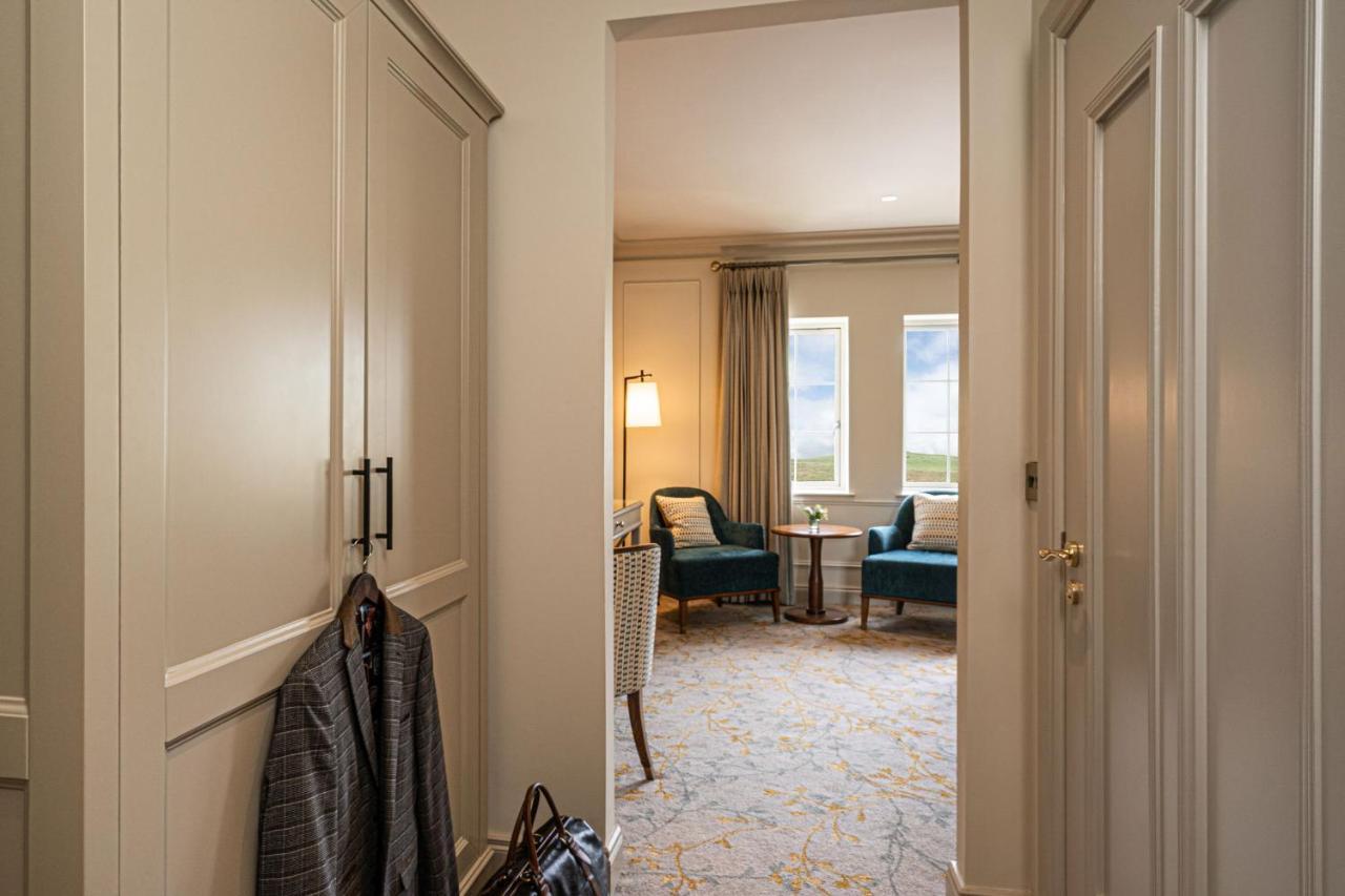Lough Erne Resort Enniskillen Exterior photo A guest room at The Ivy Hotel
