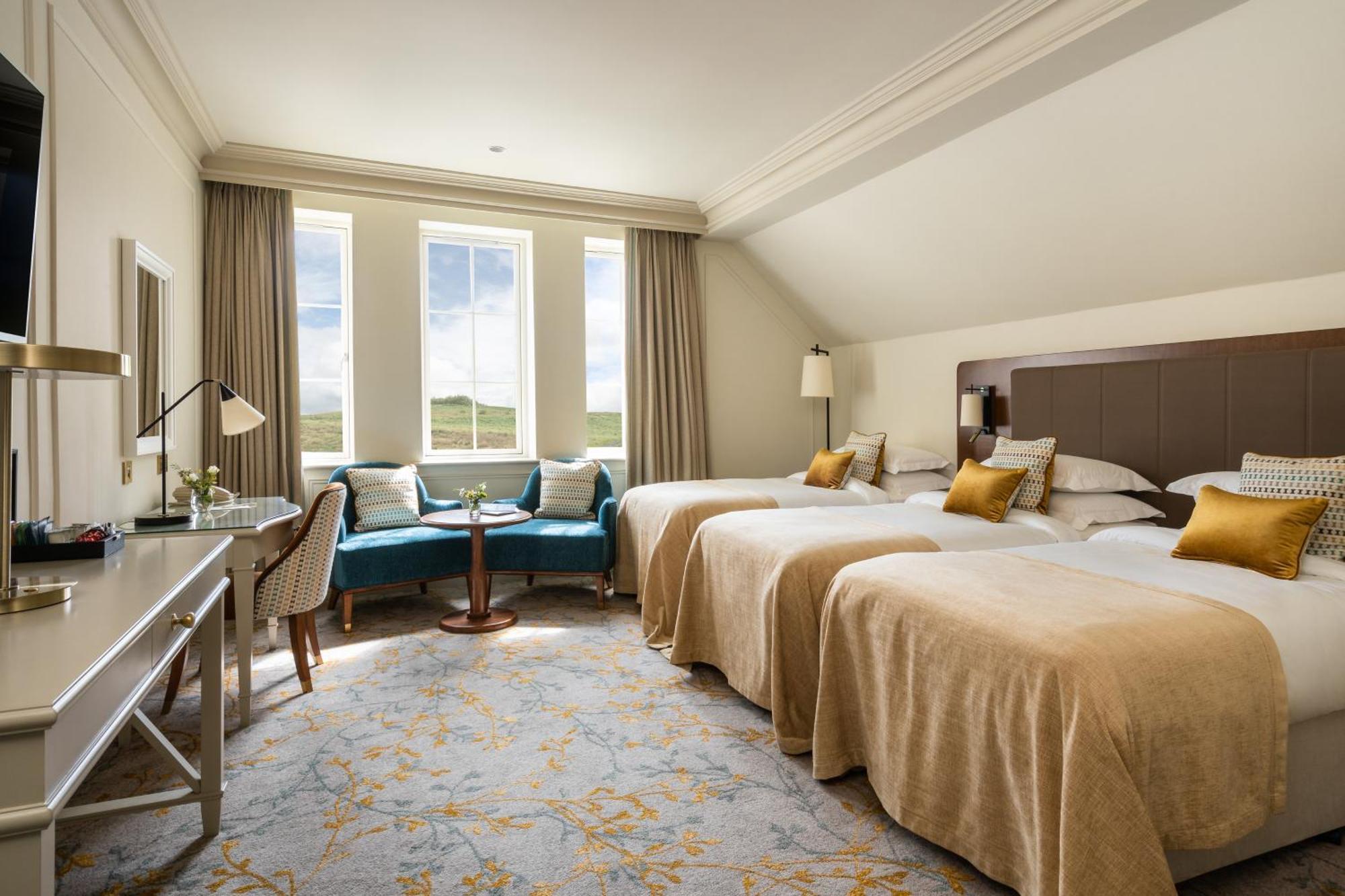 Lough Erne Resort Enniskillen Exterior photo A room at the K Club