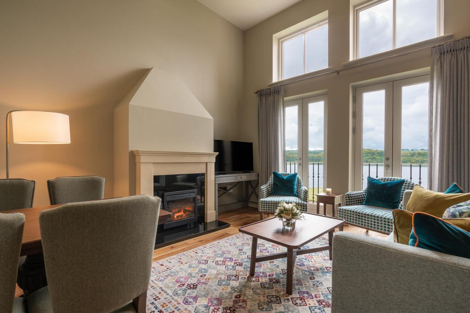 Lough Erne Resort Enniskillen Exterior photo A living room at the Inn at the Opera