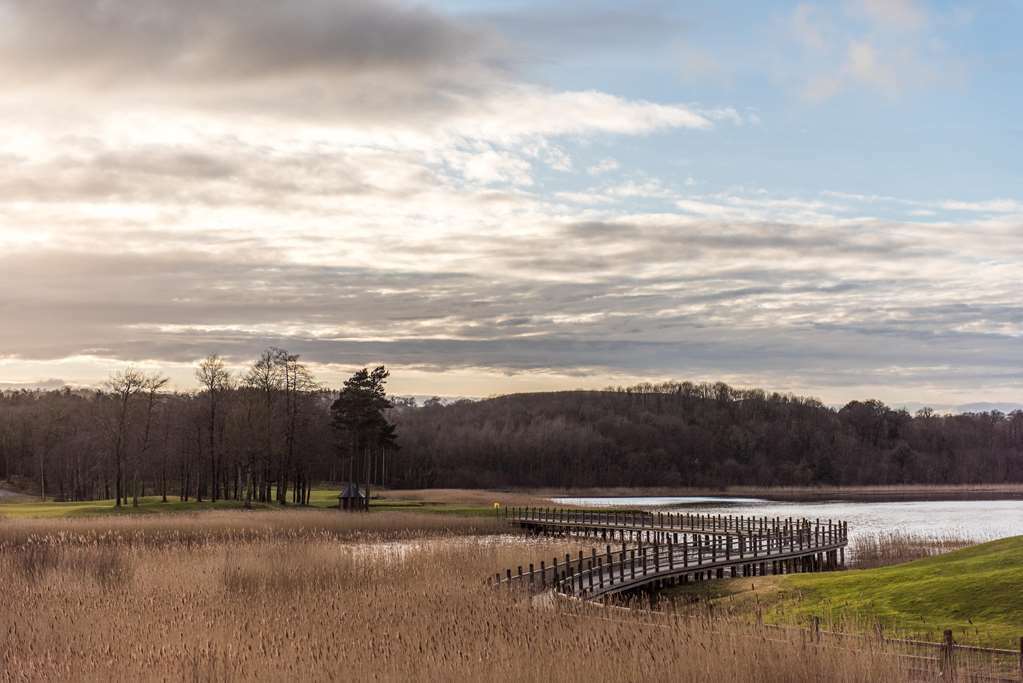 Lough Erne Resort Enniskillen Exterior photo View of the lake